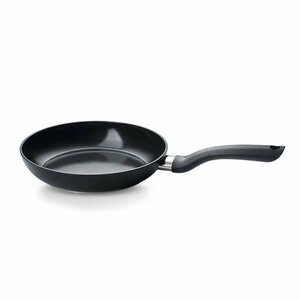 Fissler Essential Koekenpan 24 cm Zwart